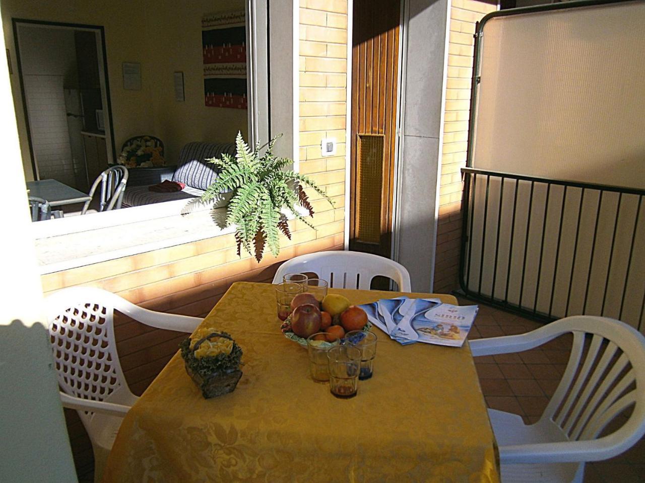 Glicini Apartamento Bibione Exterior foto