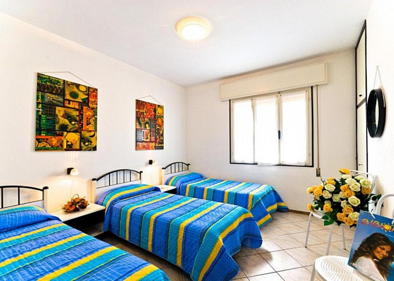 Glicini Apartamento Bibione Exterior foto